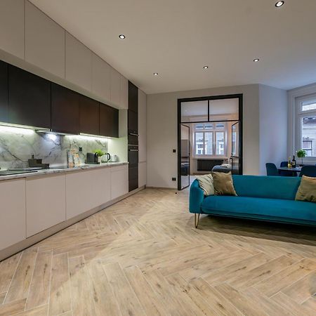 Citycenter Luxe Suite Budapest Esterno foto