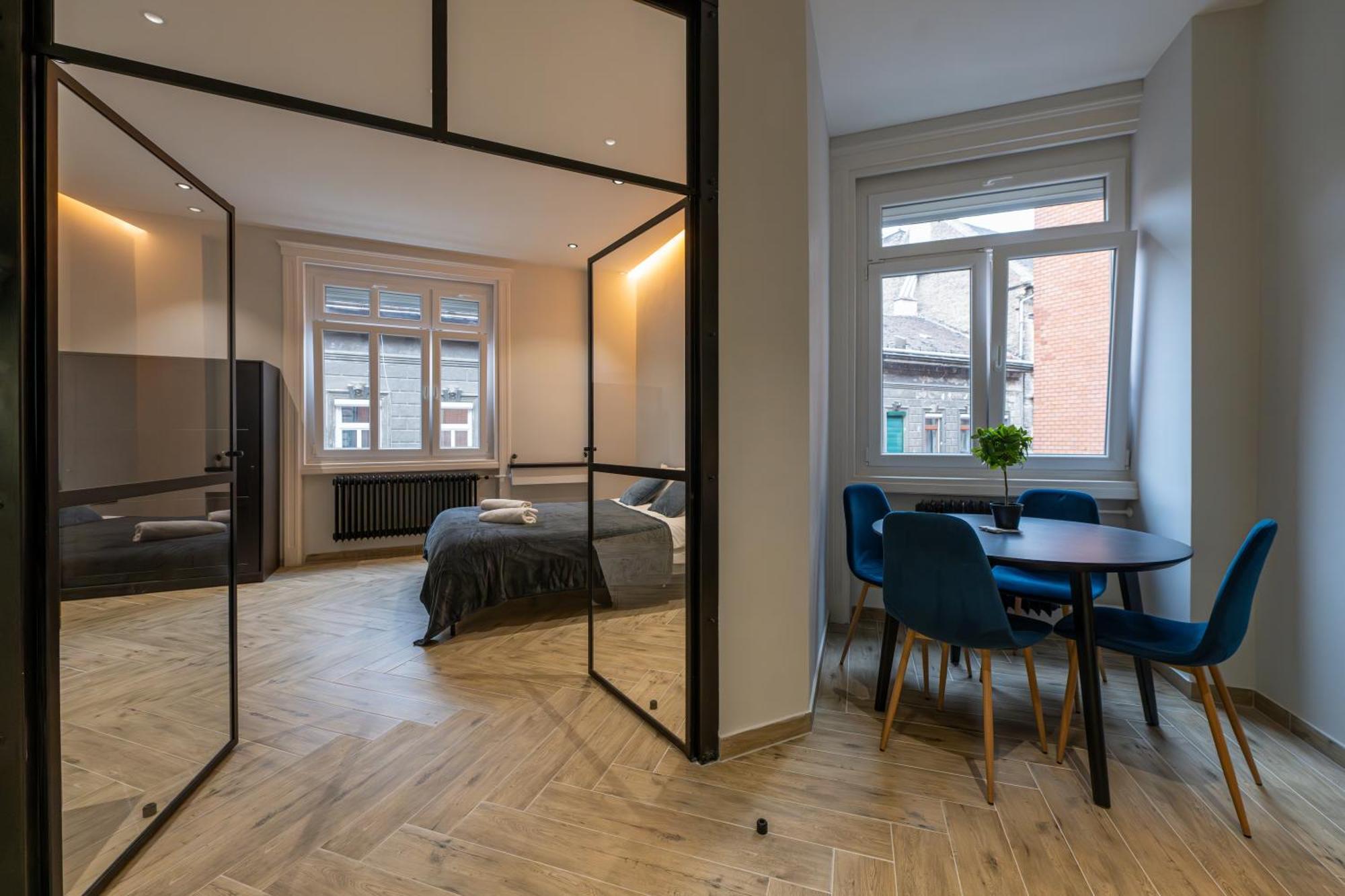 Citycenter Luxe Suite Budapest Esterno foto